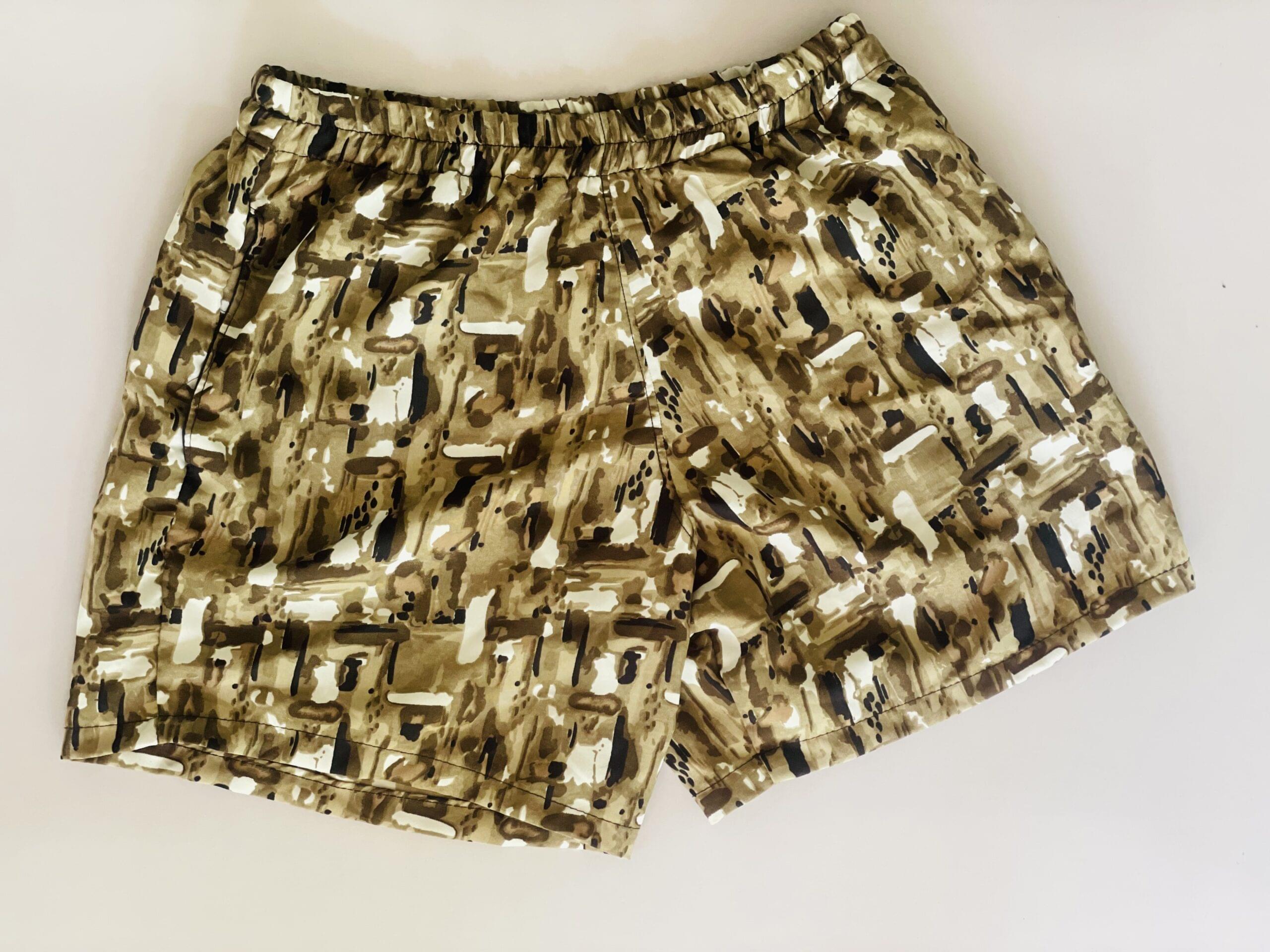 Active Short Woody Brown